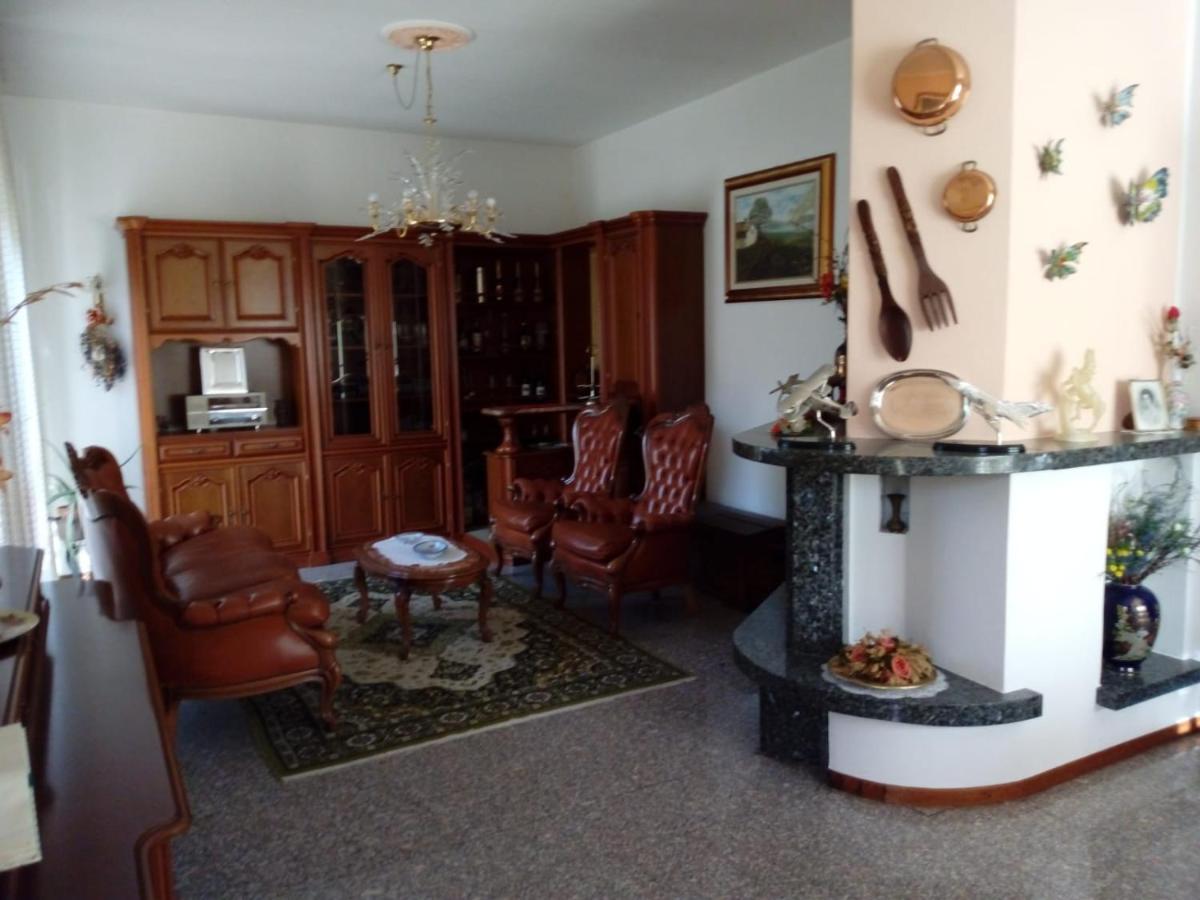 Da Terry Bed & Breakfast Vergiate Zewnętrze zdjęcie